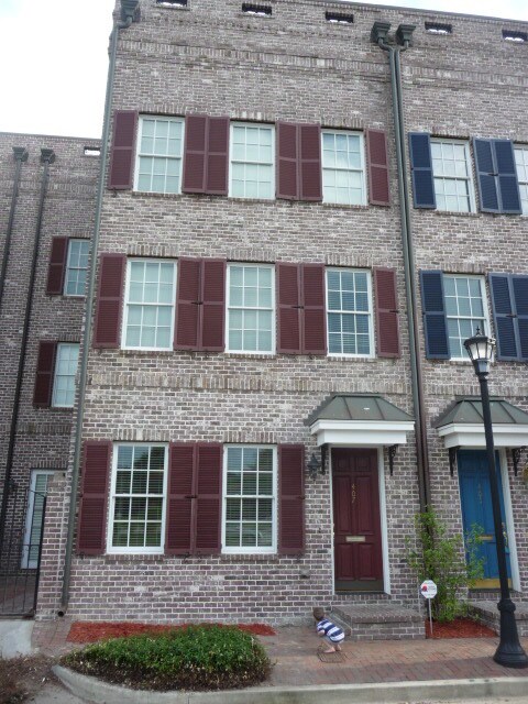 407 E Hull St in Savannah, GA - Building Photo