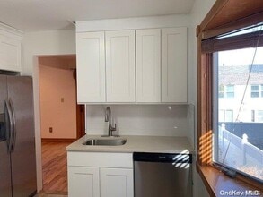 15-75 216th St in Queens, NY - Building Photo - Building Photo