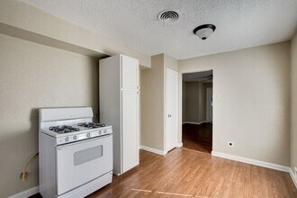 3325 Sidney Dr in Mesquite, TX - Building Photo - Building Photo