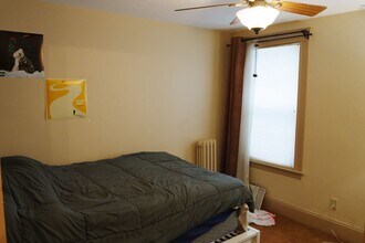 11 Bowdoin St, Unit Unit # 2 in Medford, MA - Building Photo - Building Photo