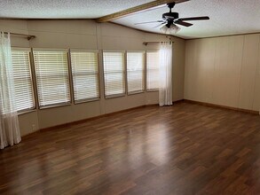 2315 Coconut Palm Dr in Palm Bay, FL - Building Photo - Building Photo