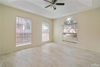 509 E Buchanan Ave in Alton, TX - Building Photo - Building Photo