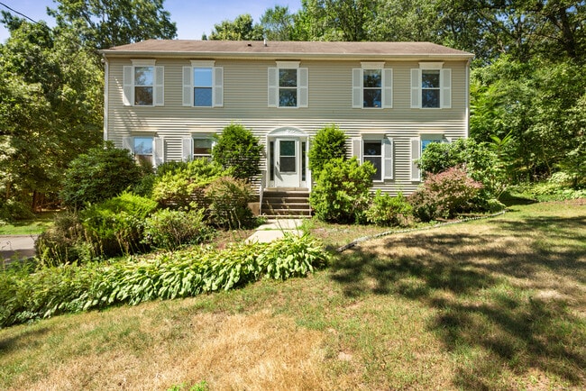property at 15 Blue Ridge Ln