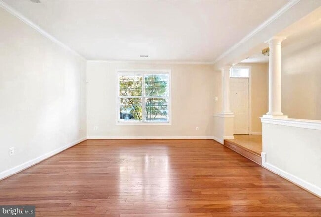 5033 Softwood Ln in Woodbridge, VA - Building Photo - Building Photo