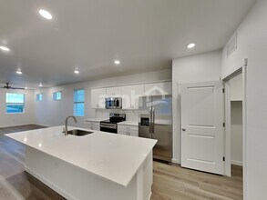 26153 E Calhoun Pl in Aurora, CO - Building Photo - Building Photo