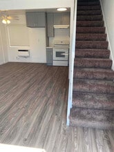 444 E Rowland St-Unit -42 in Covina, CA - Building Photo - Building Photo