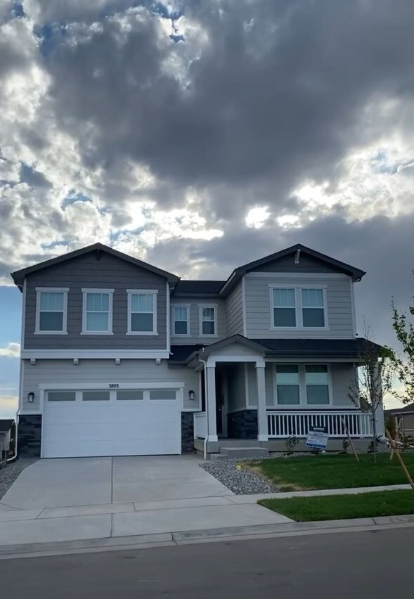 3893 Flat Rock St Rentals in Aurora, CO