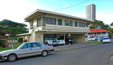 2856 Varsity Cir in Honolulu, HI - Building Photo - Building Photo