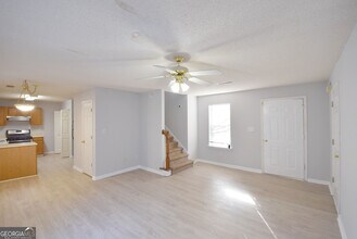 147 S Fairfield Dr in Peachtree City, GA - Building Photo - Building Photo