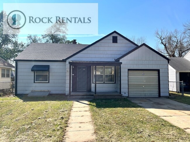 property at 621 E 6th Ave