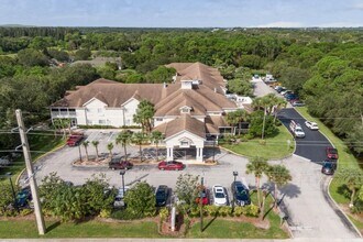 2903 Briarmeric Way in Fort Pierce, FL - Building Photo - Building Photo