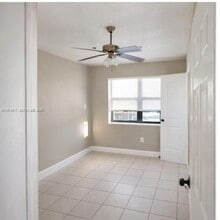 851 E 41st St in Hialeah, FL - Building Photo - Building Photo