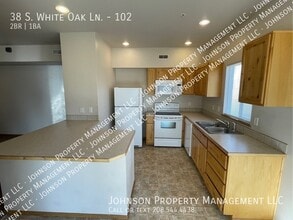 38 S White Oak Ln in Nampa, ID - Building Photo - Building Photo