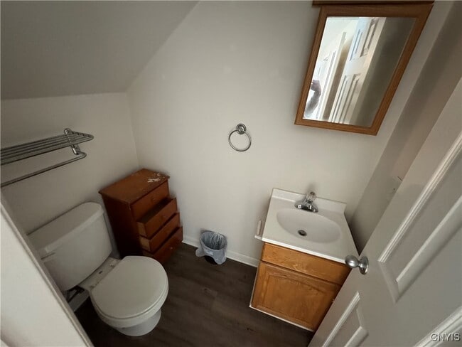 property at 21 Anderson Ave