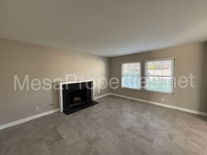 9325 Palo Alto St in Rancho Cucamonga, CA - Building Photo - Building Photo