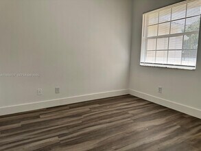 891 Cypress Park Way in Pompano Beach, FL - Building Photo - Building Photo