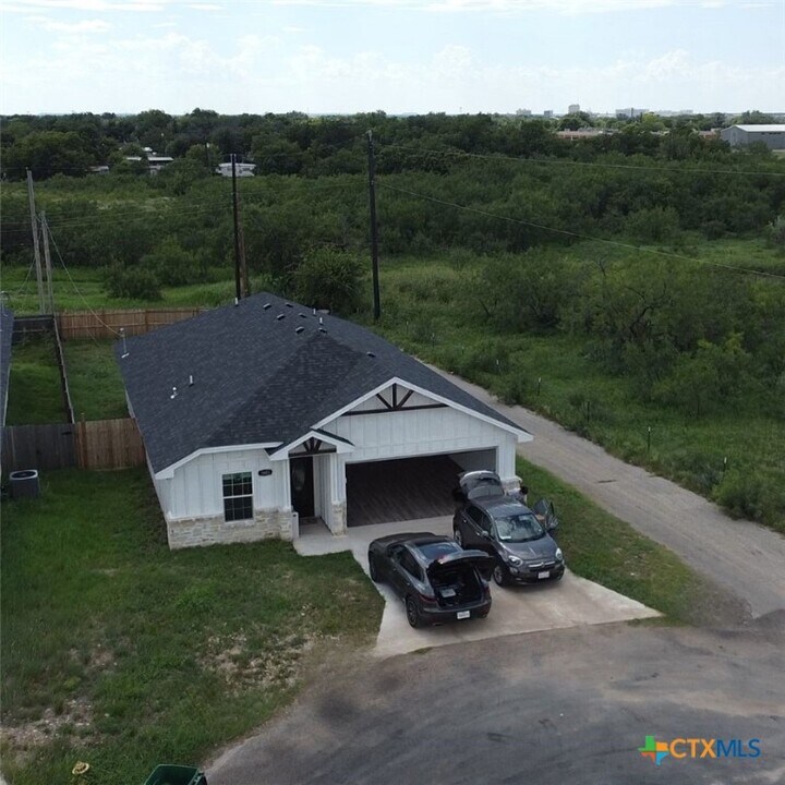 1601 Cloud St in San Angelo, TX - Building Photo