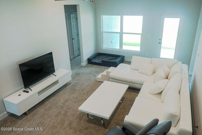 8674 Pavia St in Fort Pierce, FL - Building Photo - Building Photo