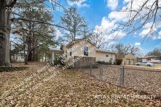 2045 High School Rd in Hueytown, AL - Building Photo - Building Photo