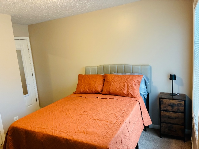 1098 Deshon Trail in Lithonia, GA - Building Photo - Building Photo