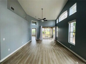1581 SW Harbour Isles Cir in Port St. Lucie, FL - Building Photo - Building Photo