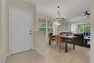 15079 Sterling Oaks Dr in Naples, FL - Building Photo - Building Photo