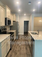 216 Amidon Dr in Villa Rica, GA - Foto de edificio - Building Photo