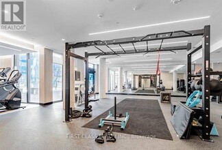 2020-2020 Bathurst St in Toronto, ON - Building Photo - Building Photo