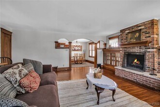284 Windermere Blvd in Eggertsville, NY - Building Photo - Building Photo