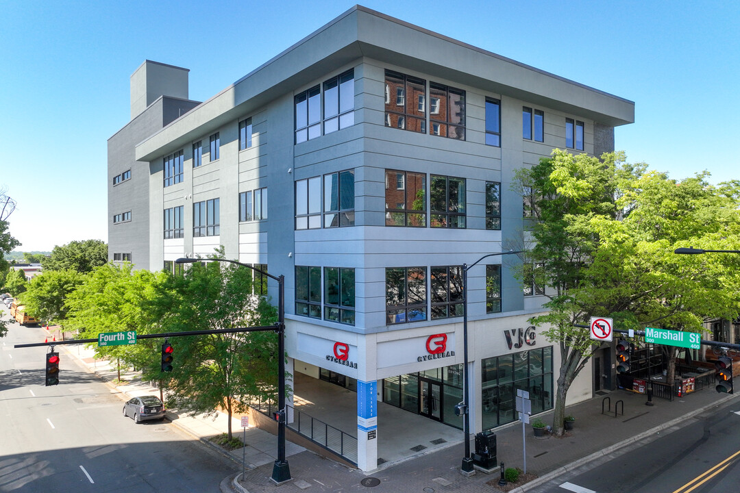 Twin City Building in Winston-Salem, NC - Foto de edificio