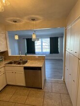 3212 S Palmer St in Springfield, IL - Foto de edificio - Building Photo