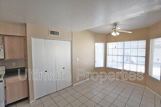 6718 W Kings Ave in Peoria, AZ - Building Photo - Building Photo