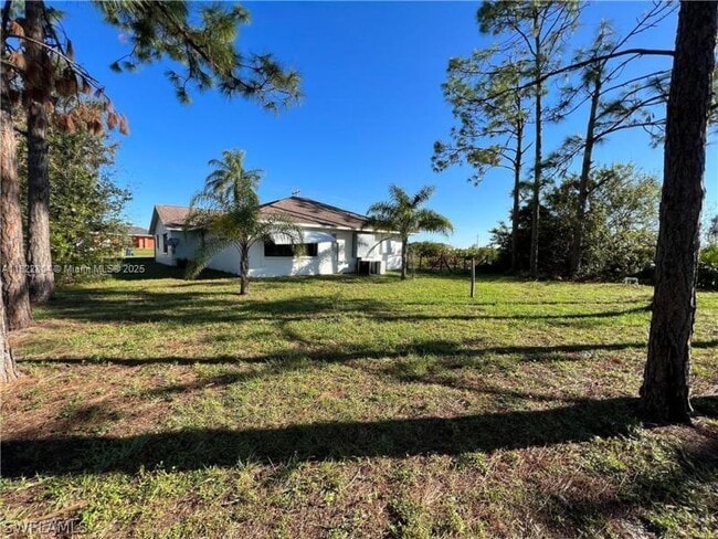 2909 23 in Lehigh Acres, FL - Building Photo - Building Photo