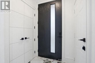 10A Benson Ave in Mississauga, ON - Building Photo - Building Photo