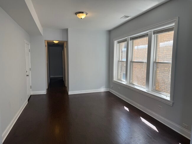 3613 W Palmer St in Chicago, IL - Building Photo - Building Photo