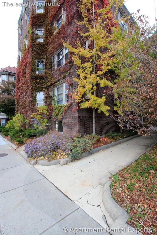 property at 5 Linnaean St