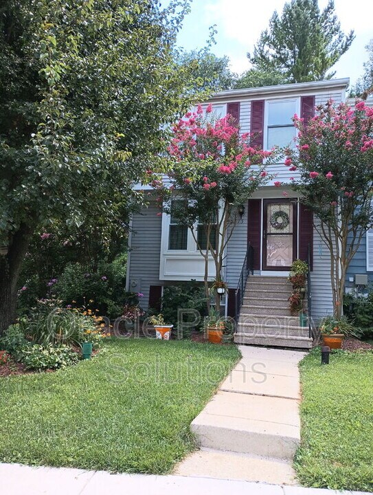9515 Quarry Bridge Ct in Columbia, MD - Building Photo