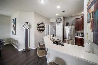 3760 Parkridge Cir in Sarasota, FL - Building Photo - Building Photo