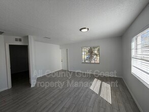 4912 23rd St W in Bradenton, FL - Building Photo - Building Photo