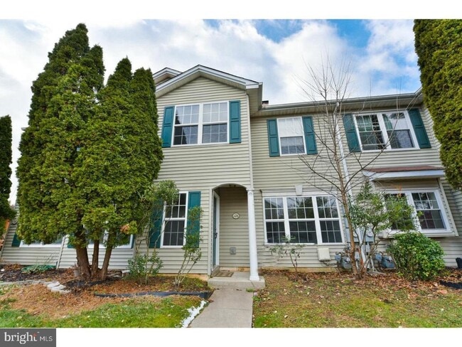 property at 126 Hawthorne Ct