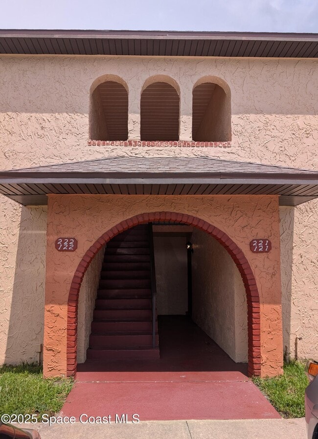 121 San Juan Cir in Melbourne, FL - Building Photo - Building Photo