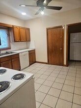 32 Valley in Everett, MA - Building Photo - Building Photo