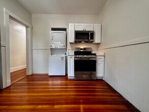 281 Highland Ave in Somerville, MA - Building Photo - Building Photo