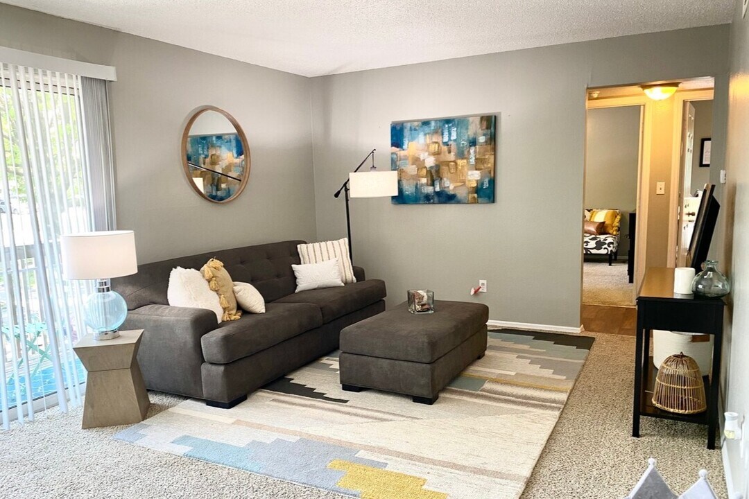 Concord Square Apartments Photo