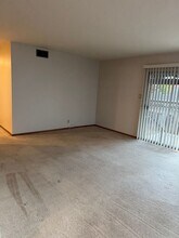 370 Wright Ave in Morgan Hill, CA - Building Photo - Building Photo