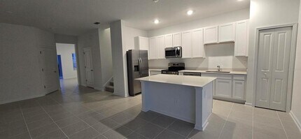 2661 Skyline Lp in Kissimmee, FL - Building Photo - Building Photo