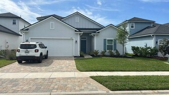 226 Golden Fern Dr in St. Augustine, FL - Building Photo