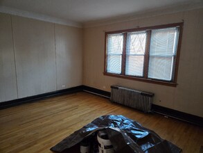 6319 S Central Ave in Chicago, IL - Building Photo - Building Photo