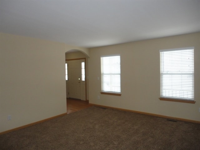 1482 Sunflower Dr in Dekalb, IL - Foto de edificio - Building Photo