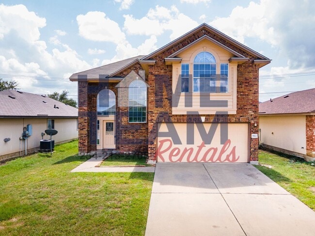 property at 5512 Lions Gate Ln
